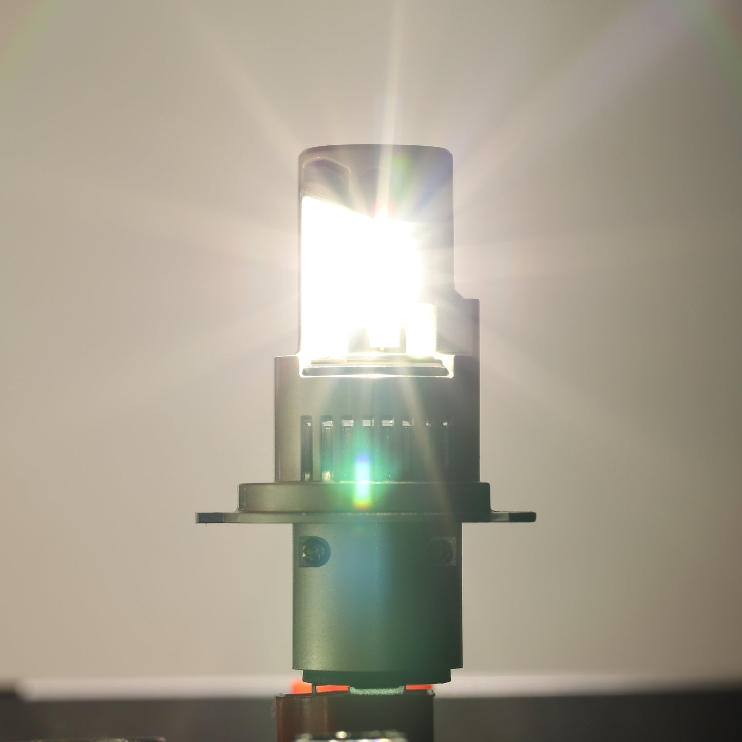 H4ヘッドライト専用LEDバルブ(take168)